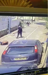 🔴 Vidéo tragique : Un policier a abattu un malade mental avec un couteau à Rosh HaAyin