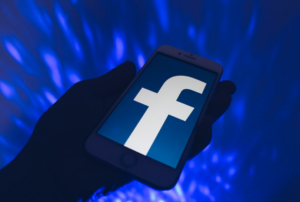 Israël contre Facebook : la nouvelle initiative du ministère des Communications contre les géants de la technologie