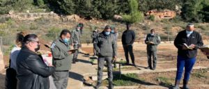 La police des frontières arrive pour faire kaddish pour une survivante de la Shoah