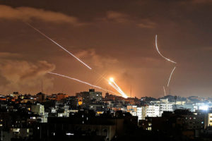 🔴 Tsunami de roquettes sur l’aéroport Ben Gourion, les zones d’Ashdod et de Modi’in