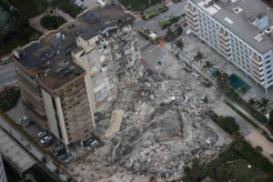 🔴 Catastrophe de Miami : l’effondrement a été filmé dans ce quartier juif et Loubavitch des États-Unis