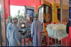 Deux membres du personnel médical qui ont refusé de se faire vacciner sont hospitalisés dans un état critique