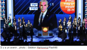 Un mois avant les élections : Yesh Atid se rapproche du Likud et le Foyer juif ne franchit pas le seuil.
