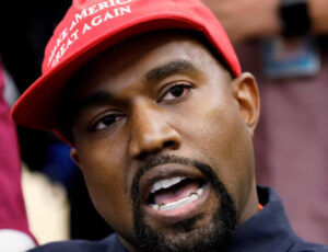 Après le tweet antisémite : Kanye West a dit qu’il « vénère Hitler »