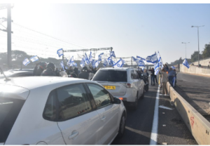Les manifestants ont bloqué les maisons des députés et les autoroutes les plus importantes