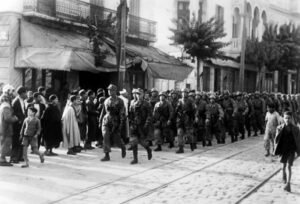 Aujourd’hui : souvenir à la mémoire des juifs tunisiens lors de la marche de la vie à Auschwitz