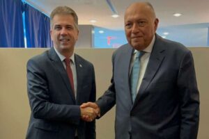 “Nous changeons la dynamique entre les pays”: le ministre des Affaires étrangères a rencontré pour la première fois son homologue égyptien