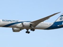 Des autocollants « FREE PALESTINE » retardent un vol d’El Al à Los Angeles