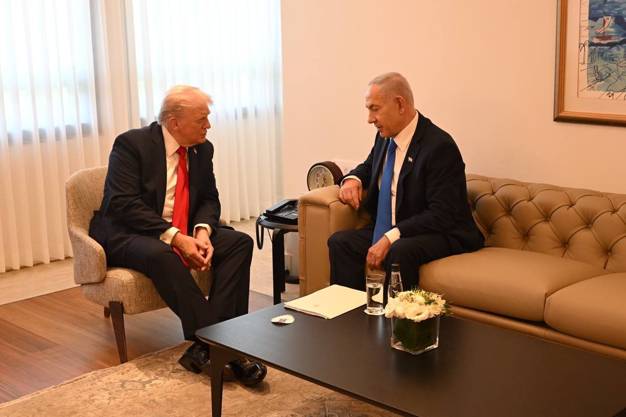 Netanyahou invité par Trump et Al-Sissi au sommet de Charm el-Cheikh : Israël au cœur d’un tournant diplomatique - Infos-Israel.News