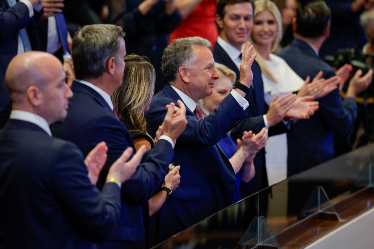 Ovation historique à la Knesset : Trump salué comme le plus grand ami d’Israël, Netanyahou renonce au sommet de Charm el-Cheikh - Infos-Israel.News
