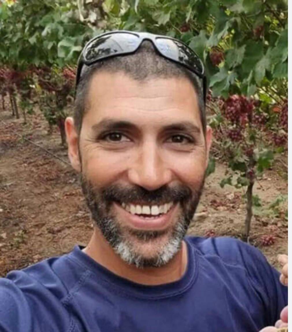 Les visages du deuil : Guy Ilouz, Bipin Joshi et Yossi Sharabi rentrent enfin chez eux - Infos-Israel.News