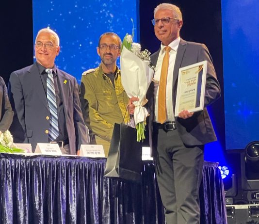 À Ashkelon, l’Histadrout honore Itsik Nefesh : le combat discret d’un défenseur acharné des consommateurs