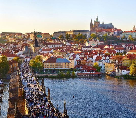 Vacances cauchemar à Prague : une famille israélienne obtient 10 000 shekels de dédommagement