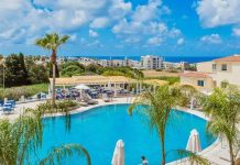 Un jeune Israélien violemment agressé à Chypre pour avoir parlé hébreu