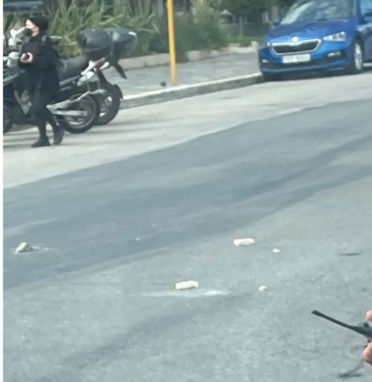 Crète : des Israéliens pris pour cibles lors d’une manifestation pro-palestinienne – pierres et grenades assourdissantes contre leur bus Crète : des Israéliens pris pour cibles lors d’une manifestation pro-palestinienne – pierres et grenades assourdissantes contre leur bus - Infos-Israel.News