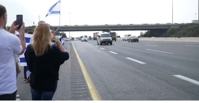 Idan Amedi aux funérailles de Hadar Goldin : « J’ai perdu foi en ce gouvernement. Ce n’est pas une guerre de renaissance » - Infos-Israel.News