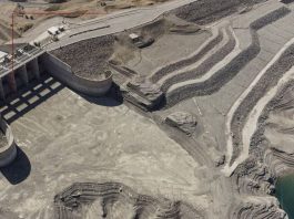 L’Iran frappé par une crise hydrique majeure : le barrage de Karaj hors service