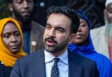 Les musulmans de New York cĂ©lĂšbrent la victoire de Zohra Mamdani : âCâest enfin notre momentâ