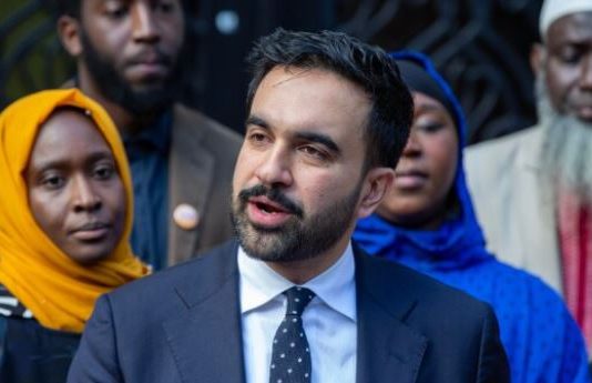 Le piège du “bon Juif” ou du “mauvais Juif” : l’avertissement amer venu de New York