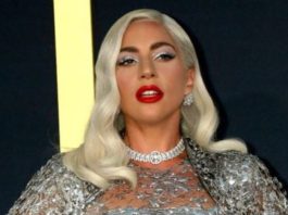 Lady Gaga jette un drapeau palestinien : tollé pro-Gaza, applaudissements en Israël