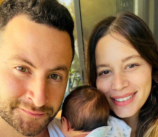 Guy Hochman affole ses abonnés en annonçant qu’il “quitte Israël”