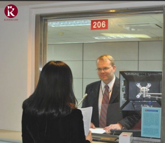 Google lance une alerte inhabituelle à ses employés : « Ne quittez pas les États-Unis »