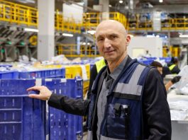 Travailler en Israël sans hébreu en 2026 : pourquoi c’est souvent plus accessible qu’en France sans réseau