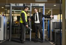 Les agents de sécurité de l’aéroport Ben Gourion ont déjoué une tentative d’introduction de munitions et d’un pistolet à bord d’un vol