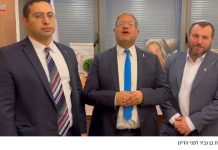 Ben Gvir relance le débat sur la peine de mort après l’apparition d’un insigne polémique à la Knesset