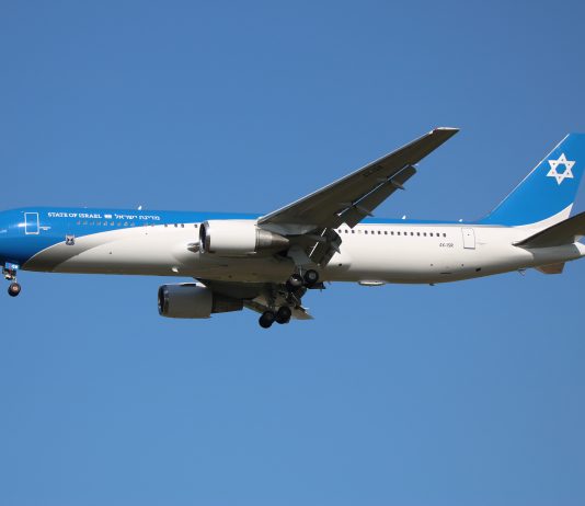 La tension monte : l’avion « Wing of Zion » a décollé, une base américaine au Qatar évacuée