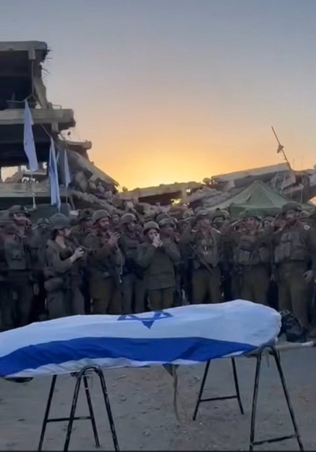 621818244_10239495534274081_3436898890534654357_n