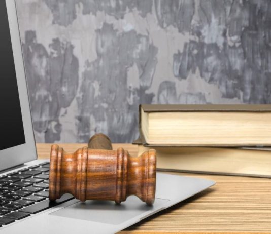 France–Israël : Paris réclame l’extradition d’un homme d’affaires soupçonné d’une escroquerie de 10 millions d’euros