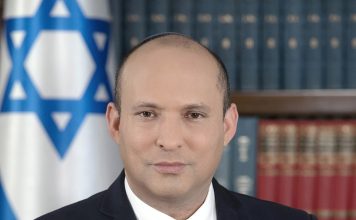 Nouveau rebondissement : Bennett prêt à rejoindre un gouvernement avec Netanyahu, Smotrich et Ben-Gvir