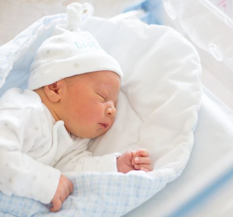 Parmi les plus élevés du monde occidental : voici le nombre de bébés nés cette année en Israël