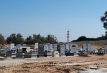 Sous les pierres tombales : de grandes quantités de cocaïne dissimulées dans un cimetière à Ashdod