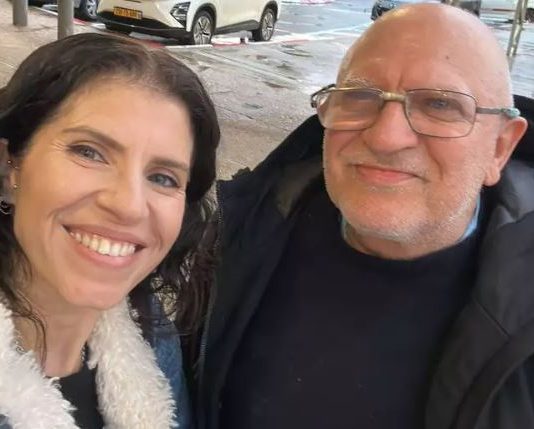 « En prison au Venezuela, il a appris la naissance de sa petite-fille : le gardien le plus cruel lui a arraché sa photo »