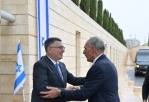 « Un tournant politique majeur » : le président élu du Honduras en visite en Israël annonce une décision diplomatique forte