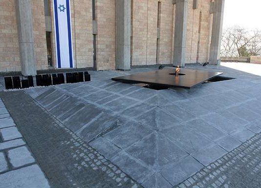 En Israël, il n’existe pas de soldat inconnu : pourquoi le dernier mort revenu de Gaza marque la fin d’une ère