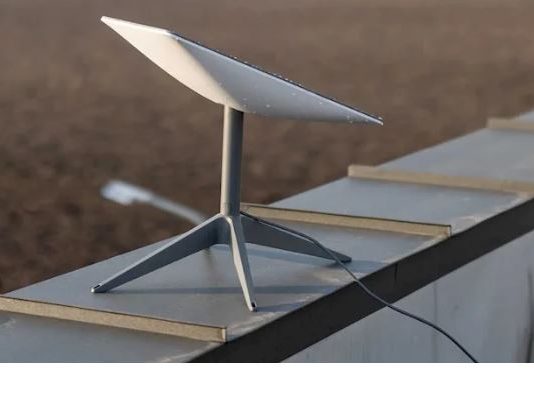 Starlink gratuit en Iran : SpaceX bouleverse le marché des télécommunications sous coupure nationale d’Internet