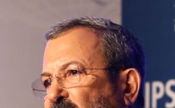 « Je ferai en sorte qu’Ehud Barak ne soit pas enterré dans la parcelle des Grands de la Nation » : Miri Regev déclenche une nouvelle tempête politique