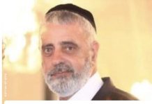 Tragédie à Ashdod : le frère d’une victime de l’explosion des raffineries s’effondre aux funérailles et décède