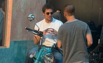 Après son arrivée en Israël : premières images de la star d’Emily in Paris sur le plateau