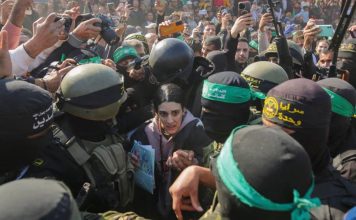 Arbel Yehoud brise le silence : 482 jours de torture et d’agressions sexuelles « presque quotidiennes » à Gaza et la force de l’amour pour survivre