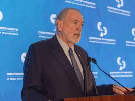 Ambassadeur américain en Israël Mike Huckabee : « L’Iran veut détruire les États-Unis et Israël »