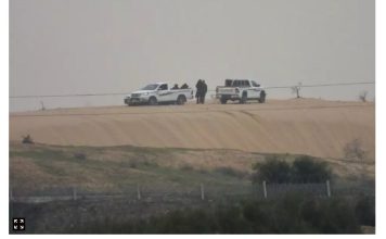 Les pick-up blancs à la frontière égyptienne : l’explication des images qui ont inquiété les habitants