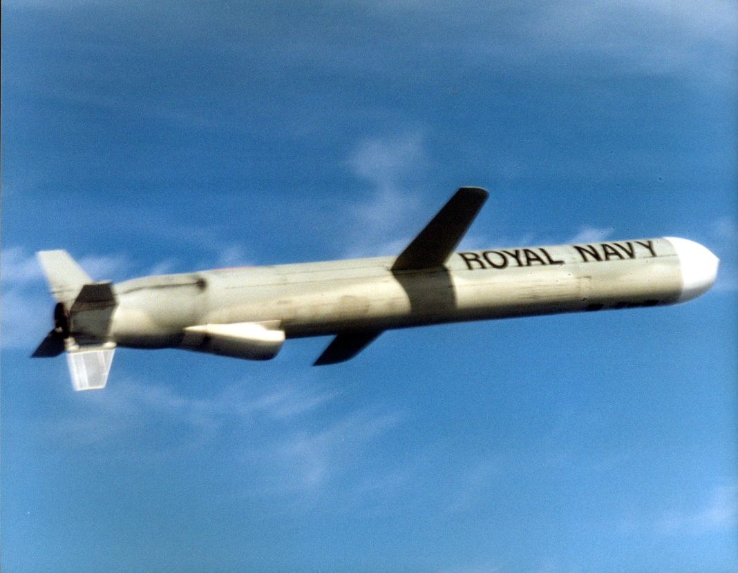 Tomahawk Land Attack Missile ( Cruise Missile) (TLAM) flying through the air. 12/04/2000