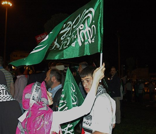 Plus de deux ans après le désastre : Tsahal a détruit le symbole du massacre du Hamas