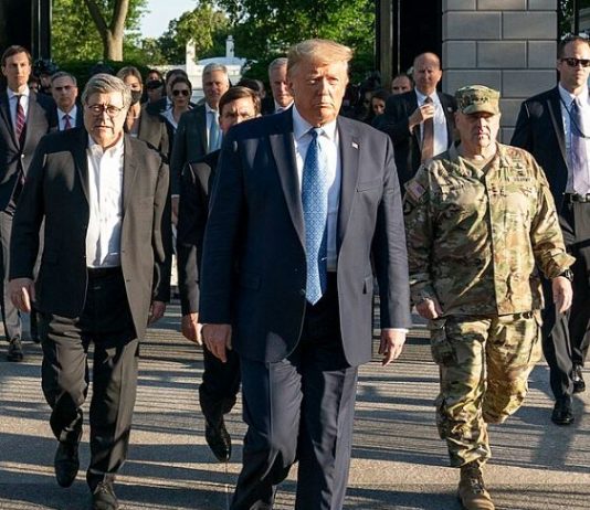 « Repérez l’abri le plus proche » : les États-Unis lancent une alerte de sécurité exceptionnelle pour leurs citoyens au Moyen-Orient