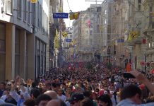 La Turquie s’effondre de l’intérieur : vols annulés, citoyens incapables d’acheter du pain