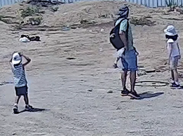 Dernières images de Yuval Cogan à Ashkelon : sa mère : « Nous craignons un enlèvement, il faut élargir les recherches »